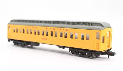 Bachmann N Scale Union Pacific 65' Coach # 2515  53-1042-01 (PLEASE READ) • $22.49