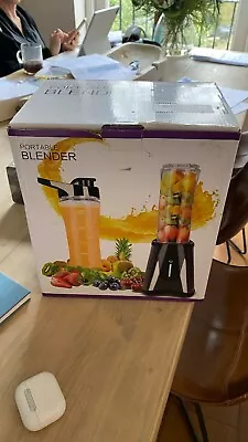 600ML Portable Mini Blender & Smoothie Maker - Original Packaging • £0.99