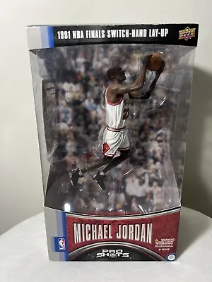 Upper Deck Pro Shots MICHAEL JORDAN 1991 NBA Finals Switch Hand Lay Up W/Card • $149.99