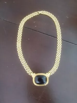 Vintage Trifari Necklace • $14.99