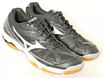 Mizuno Wave Hurricane 2 Black Lace-Up Athletic Volleyball Shoes Women's US 11 • $29.96