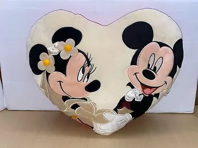 £8.99 • Buy Genuine Disneyland Paris Mickey & Minnie Mouse Wedding Heart Shaped Cushion