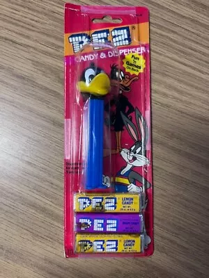 Collectible Retired Pez Dispenser Daffy Duck 1978 Damaged Cardboard Package • $1