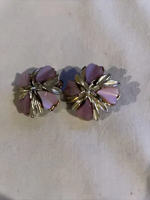 Vintage Lilac Art Clip Earrings  • $5