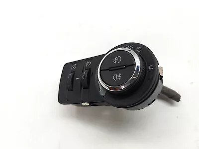 Vauxhall Astra Gtc 2015 Headlight Fog Light Control Switch 13385636 • £14.99