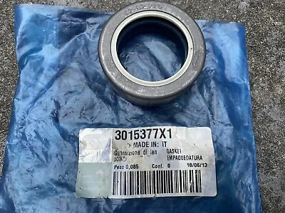 New Massey Ferguson Landini  Seal  3015377x1 • £15