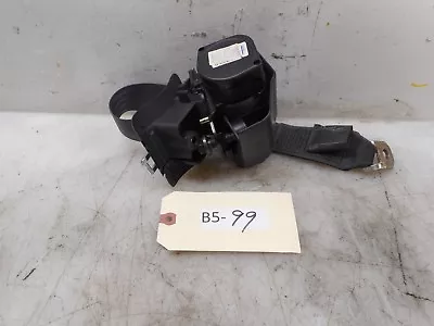 2001 Volvo S40 1.9t Center Rear Seatbelt Seat Belt P897129 • $28.50