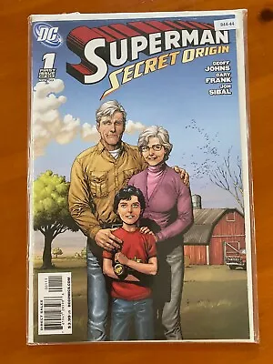 Superman Secret Origin 1- High Grade Comic Book - B44-44 • $9.99