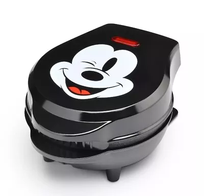 Disney's Mickey Mouse Waffle Maker Makes 4 Inch Round Waffles • $27