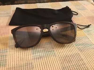 Oakley Frogskins Tortoise Men Sunglasses OO9013 C555 Amber Lenses Scratchy • $39