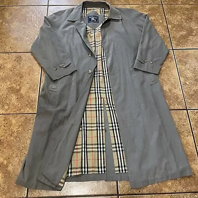 VTG Burberry Trench Coat Nova Check Men's 44L Brit Gray Authentic • $149.95