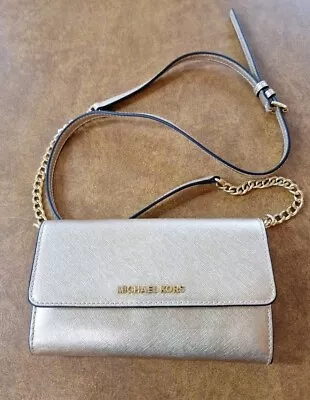 MiCHAEL KORS Women's Small  Crossbody Pale Gold Purse/Wallet • $70