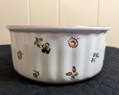 VILLEROY & BOCH Petite Fleur Round Serving Bowl Souffle 7.75  Ramekin Porcelain  • $29.99