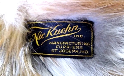 $75 • Buy Vintage Fox Stole Fur Scarf Head Tail Original Drape 44  Nic Kuehn Furriers