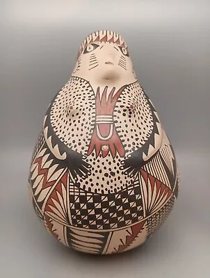 Mata Ortiz  Handmade Pottery Design By Beto R.  8.5 Tall X 6 Wide • $90