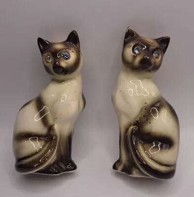 VTG Novelty Rhinestone Eyes Siamese Cats Salt & Pepper Shakers Japan Ceramics • $16.99