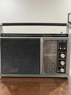 Vintage General Electric AM/FM Radio Model 7-2857A Tested/Works Plug-in Or Batt • $18.99