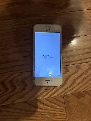 Apple IPhone 4s - 16GB - White (Verizon) A1387 (CDMA + GSM) • $30