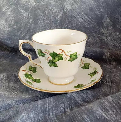 COLCLOUGH — IVY LEAF — 200 Ml — TALLER — TEA CUP & SAUCER — 1960s — 1990s — MIJ • £11.50