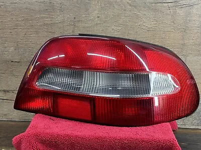 VOLVO C70 CONVERTIBLE OSR Right Side  REAR TAIL LIGHT 1999-2004 • $50.51