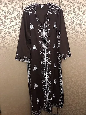 Chuchi Vintage Brown White Multi-Color Floral Embroidered Maxi Dress Size XL • $29.99