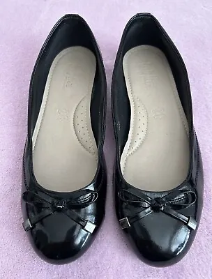 Ladies M&S Foxglove Black Leather Patent Ballerina Shoes Size 5 Wider Fit • £10