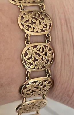 375 9ct Yellow Gold Filigree Floral 8 Panel Bracelet Plus Bonus Matching Charm • $800