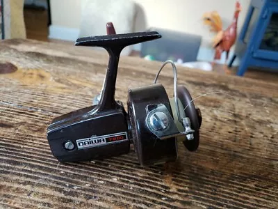 Vintage Beauty! Daiwa 7600 Spinning Fishing Reel • $11