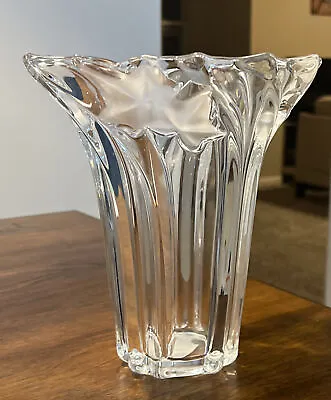 Mikasa Crystal Vase With Frosted Leaf Design And Swirled Raised Columns German • $29.99