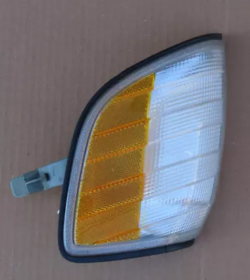 93-1999 Mercedes W140 S320 S420 S500 S600 500SEL 600SEL Turn SIGNAL LIGHT LEFT • $65