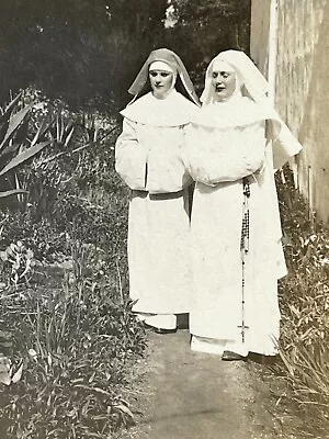 OB Photograph 2 Pretty Lovely Nuns White Habits Rosary Beads Cross 1930's Cute • $14.97
