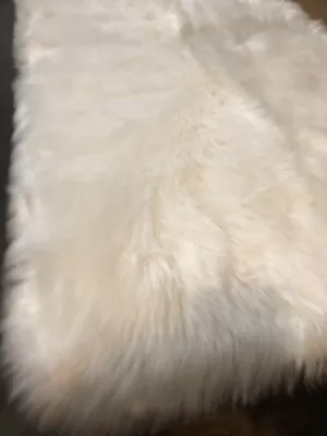 $45 • Buy Faux Fur Rug -  WHITE  Premium Shag - Bear Skin Rug - 2.5 Ft By 5 Ft