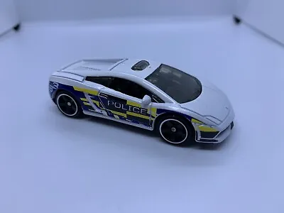 Matchbox - Lamborghini Gaillardia Police Car White - MINT LOOSE - Diecast - 1:64 • £3.50