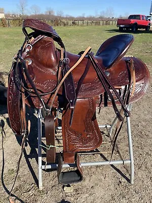 17  Dark Oil Slick Seat Wade Western Saddle W/ Matching Tack • $375