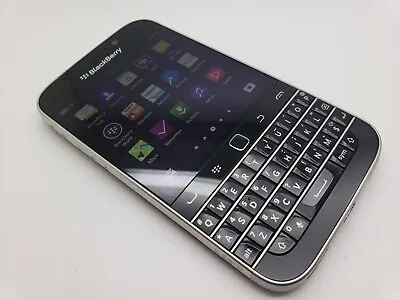 Grade A (EE NETWORK) BlackBerry Classic Q20 16GB Smartphone FREE POST UK • £45.40