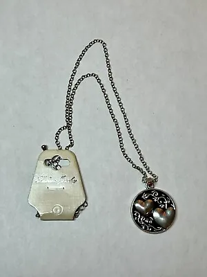 Sisters Silver Toned Necklace~18 ~NWT • $2.50