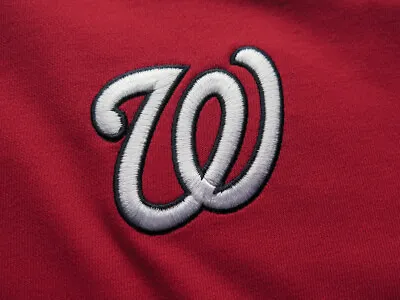 Washington Nationals Tommy Bahama IslandZone Red Homerun Half Zip (M) NEW!!! ⚾️ • $39.99