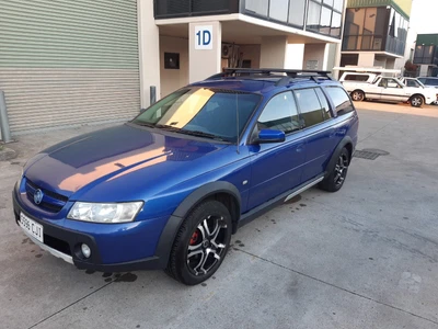 $1000 • Buy Holden Adventra Station Wagon 8/2005 Automatic 5 Speed All Wheel Drive Commodore