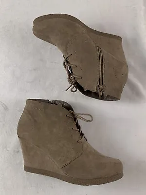  Merona Wedge Booties Womens Sz 10 Taupe Heels • $9.99