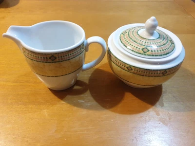 £10 • Buy Wedgwood Florence Lidded Sugar Bowl And Cream Jug