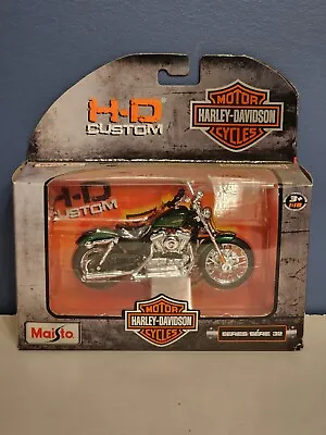 Maisto 1:18 Scale Harley Davidson Series 32 2012 XL1200V Seventy Two Die Cast • $10