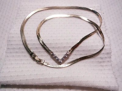 $25 • Buy Vintage V Shaped Rhinestone Pendant ~ Bright Gold Color Snake Chain.