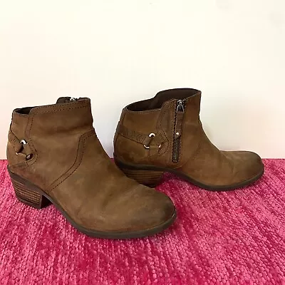 Teva Foxy Waterproof Nubuck Leather Ankle Boots Brown Size 9.5 • $59