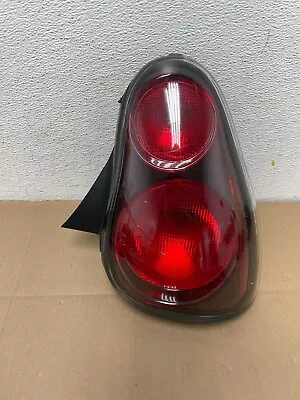 2000 To 2005 Chevrolet Monte Carlo Right Passenger RH Side Tail Light 42P DG1 • $54.20