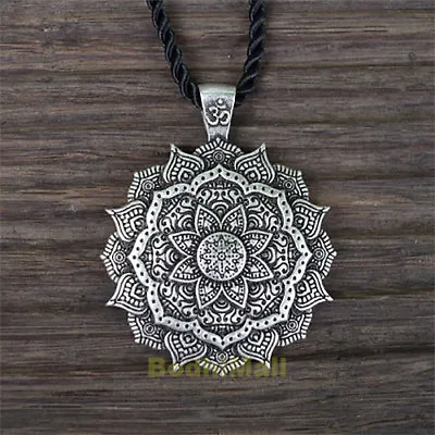 Mandala Yoga Meditation Art Geometry Pendant Necklace • $9.98