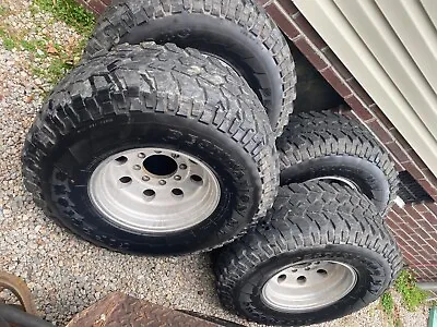 $1500 • Buy 315/75r16 Firestone Destination Mud Tires