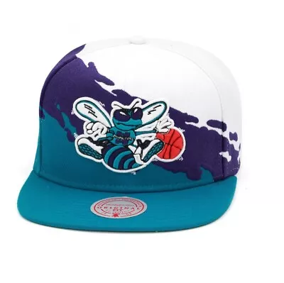 Mitchell & Ness White/Teal/Purple NBA Charlotte Hornets Paintbrush HWC Snapback • $37.75