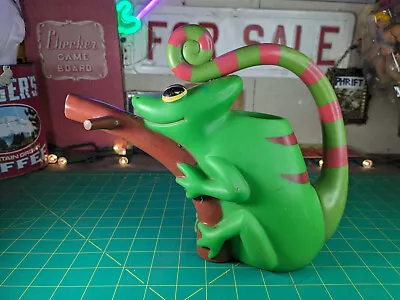 Melissa & Doug Chameleon Watering Can GREEN 081023 • $19.95