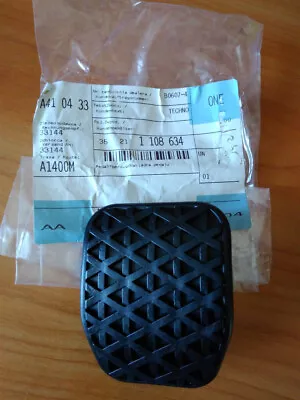 GENUINE  BMW E36 E46 E34 E39 Manual Transmission Clutch Pedal Pad 35211108634 • $8.75