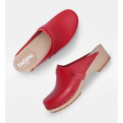 Sandgrens Tokyo Vegetable Tanned Leather Wooden Clogs Womens 38 Red  • $184.99